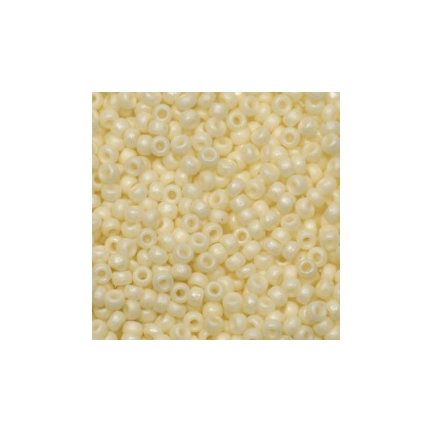 Miyuki seed beads, 11/0, 3 g, SB-2021 matte cream 