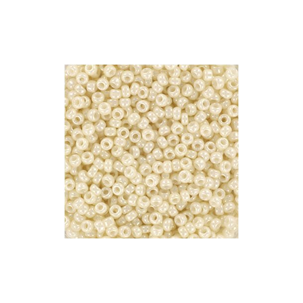 Miyuki seed beads, 11/0, 3 g, SB-594 ceylon cream 