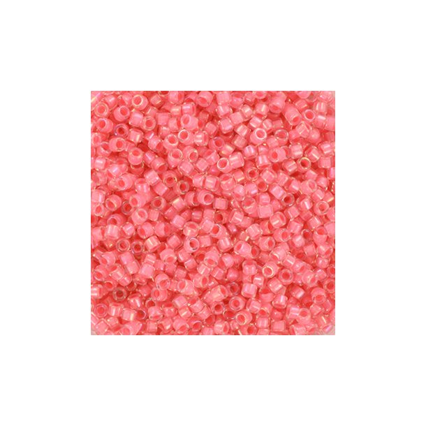 Miyuki delica perler, 11/0, 4 g, DB 70 coral lined luster crystal - Kronborg hobby